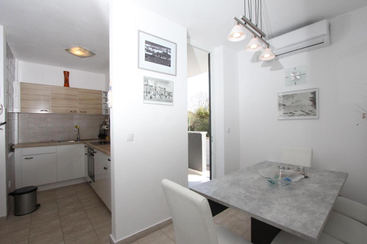 Apartment Adi روفينج المظهر الخارجي الصورة